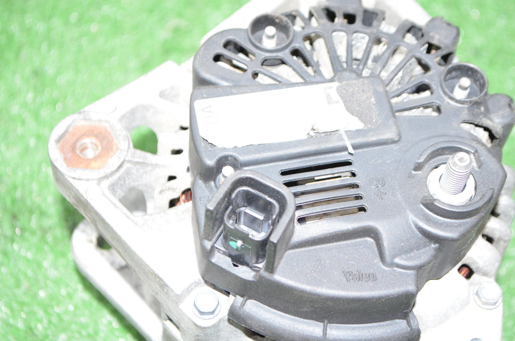 8200100907 Генератор Renault Megane 1999-2002 0г. (OEM 8200100907) 8200100907 Генератор Renault Megane 1999-2002 0г. (OEM 8200100907)