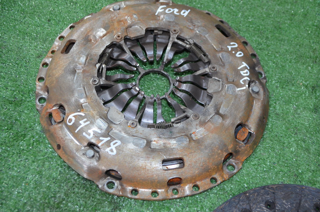 415031810 Маховик в сборе с комплектом сцепления Ford Mondeo IV 2007> 2008г. (OEM 415031810) 415031810 Маховик в сборе с комплектом сцепления Ford Mondeo IV 2007> 2008г. (OEM 415031810)