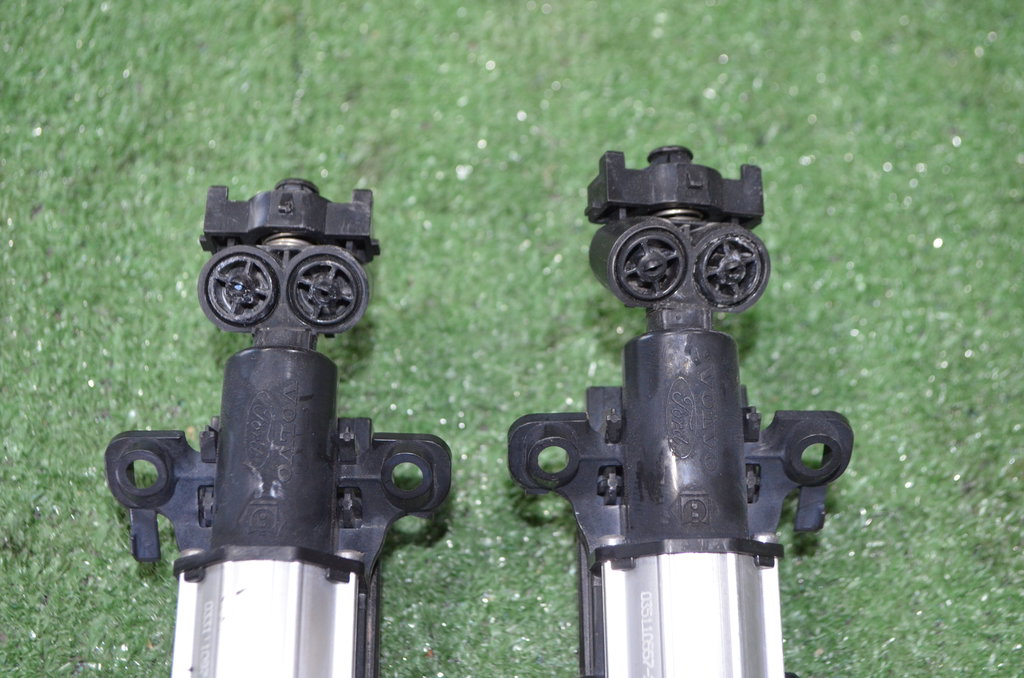 308457 Форсунка омывателя фары Ford Ford C-MAX 2 2012г. (OEM 308457) 308457 Форсунка омывателя фары Ford Ford C-MAX 2 2012г. (OEM 308457)