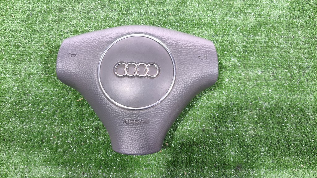 8e0880201t Подушка муляж безопасности в руль , Airbag руля Audi A4 (B6) 2000-2004 2003 г. 8e0880201t Автозапчасти для Audi A4 (B6) 2000-2004 с авторазборки