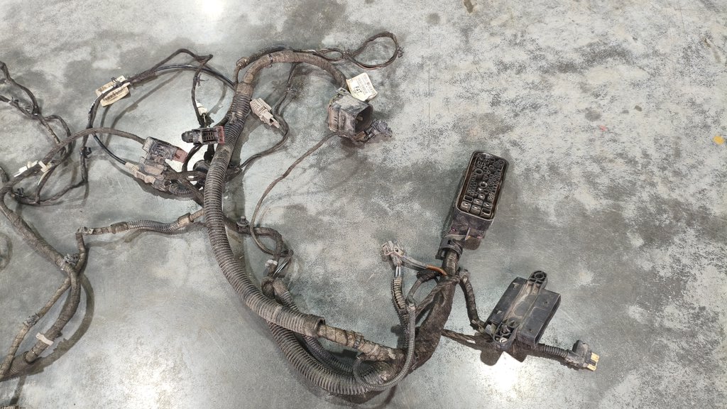 13243735 Проводка подкапотная Opel Astra H 2007-2010 2008г. (OEM 13243735) 13243735 Проводка подкапотная Opel Astra H 2007-2010 2008г. (OEM 13243735)