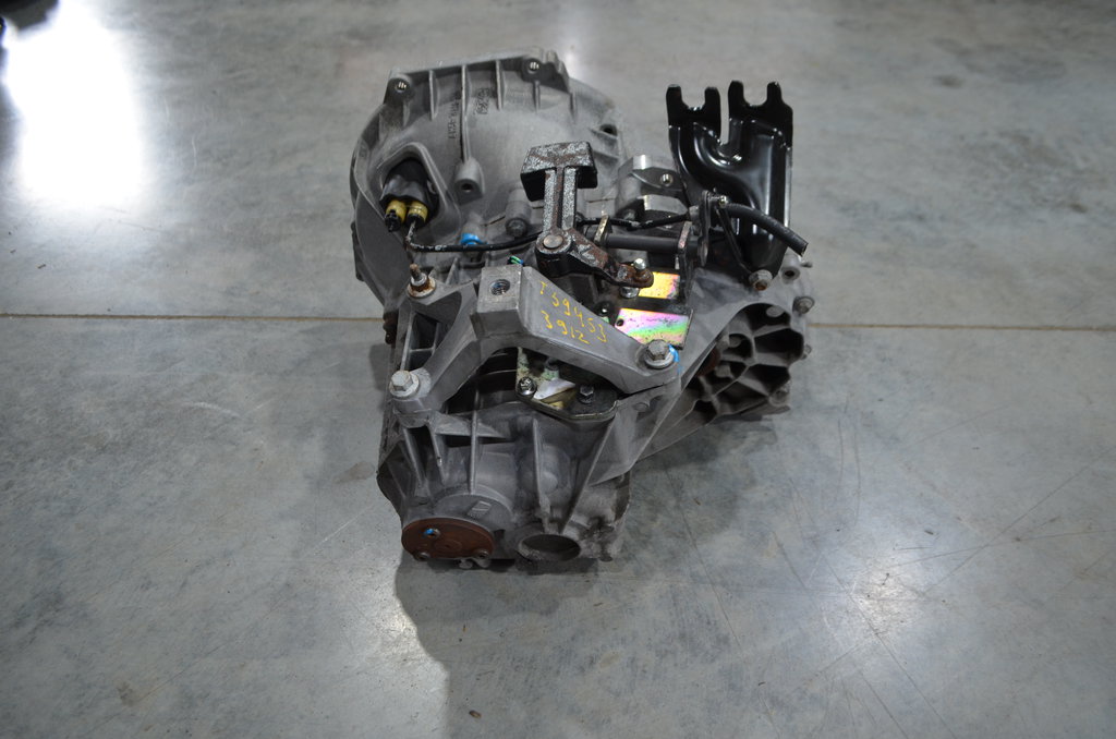 6m5r7002zb МКПП (механическая коробка переключения передач) Ford Focus II 2008-2011 2011г. (OEM 6m5r7002zb) 6m5r7002zb МКПП (механическая коробка переключения передач) Ford Focus II 2008-2011 2011г. (OEM 6m5r7002zb)