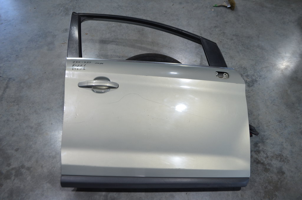 1712678 Дверь передняя правая Ford Kuga 2008-2012 0 г. 1712678 Автозапчасти на Ford с авторазборки