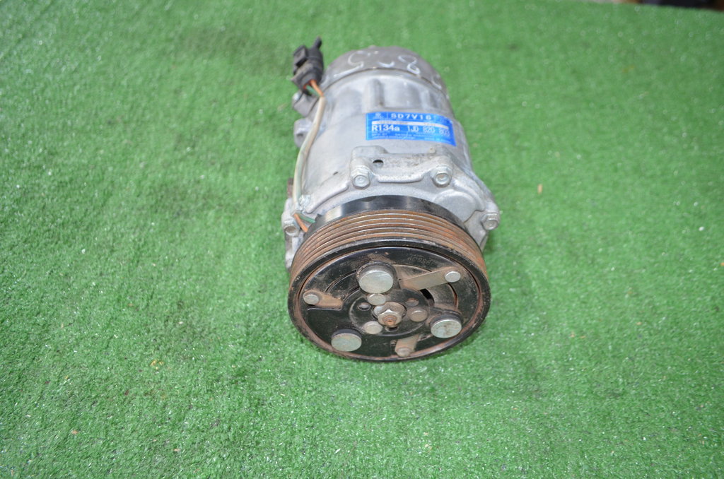 1jd820803 Компрессор кондиционера Volkswagen Golf IV 2003-2007 0г. (OEM 1jd820803) 1jd820803 Компрессор кондиционера Volkswagen Golf IV 2003-2007 0г. (OEM 1jd820803)