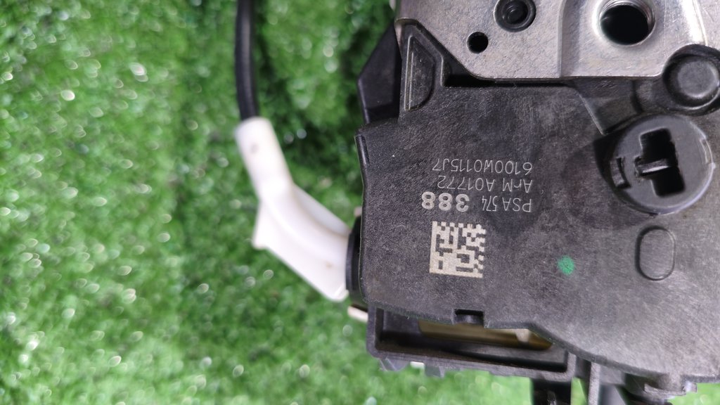 6100w0115j7 Замок двери передней левой Citroen C5/2 2008-2014 2008г. (OEM 6100w0115j7) 6100w0115j7 Замок двери передней левой Citroen C5/2 2008-2014 2008г. (OEM 6100w0115j7)