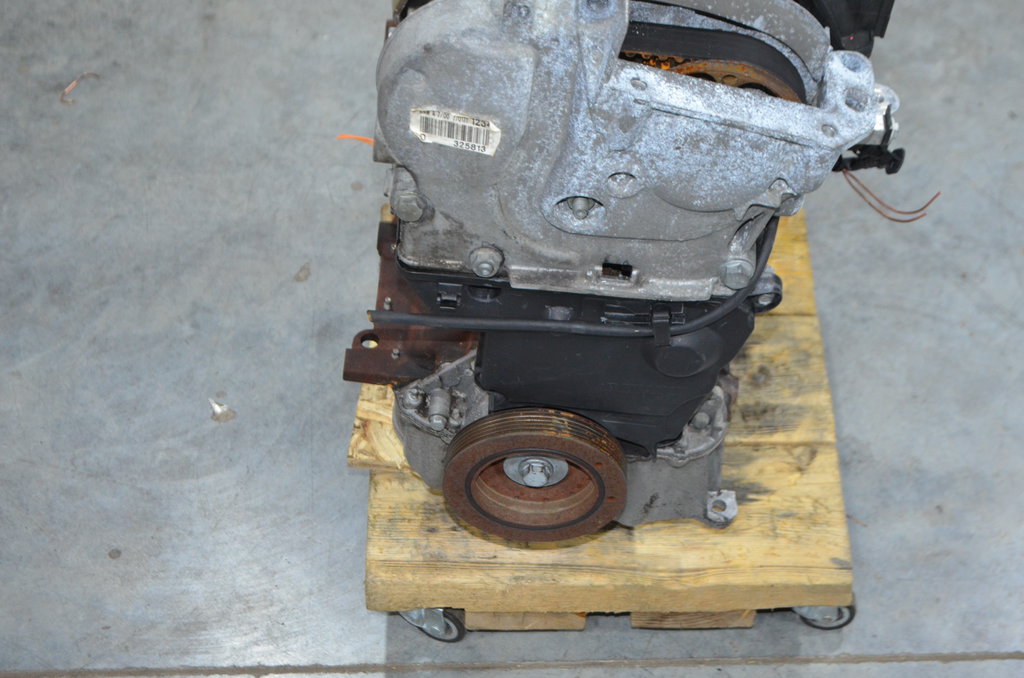 k4m a700 d325813 Двигатель (ДВС) Renault Megane 1999-2002 0г. (OEM k4m a700 d325813) k4m a700 d325813 Двигатель (ДВС) Renault Megane 1999-2002 0г. (OEM k4m a700 d325813)