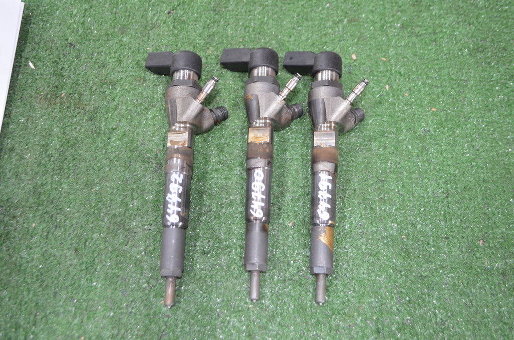 166006212r Форсунка дизельная электрическая Renault Megane III 2009> 2013г. (OEM 166006212r) 166006212r Форсунка дизельная электрическая Renault Megane III 2009> 2013г. (OEM 166006212r)