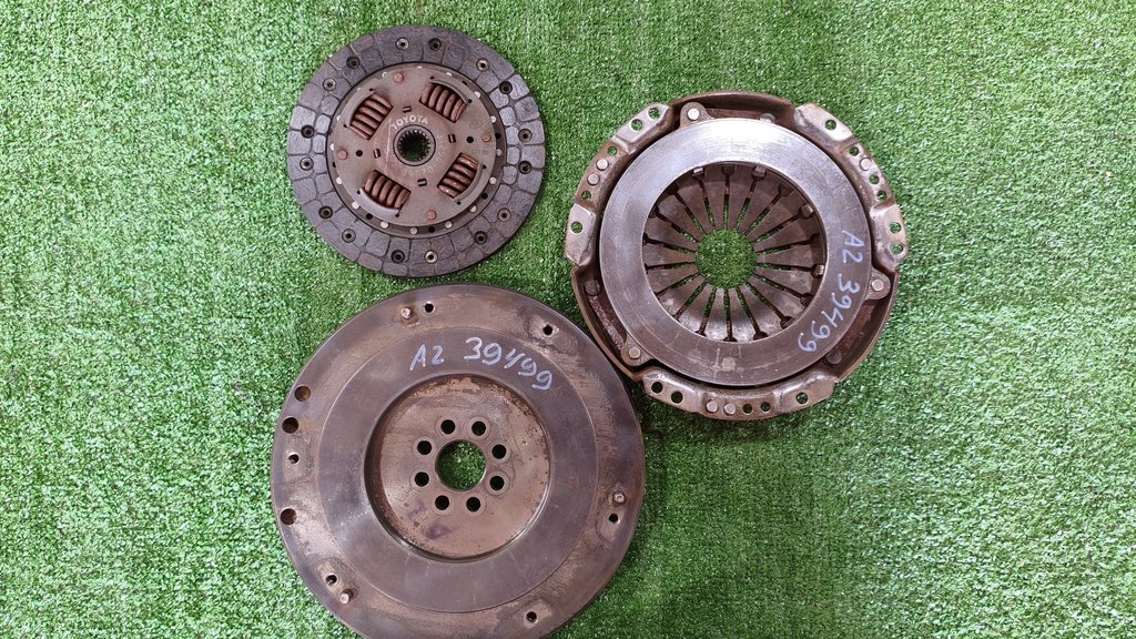 3125002060 Автозапчасти для Toyota Corolla E12 2001-2006 с авторазборки