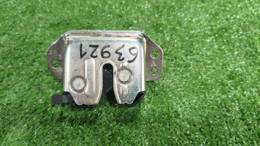 96454966 Замок крышки багажника Chevrolet Aveo (Т255) 2008-2011 2011г. (OEM 96454966) 96454966 Замок крышки багажника Chevrolet Aveo (Т255) 2008-2011 2011г. (OEM 96454966)
