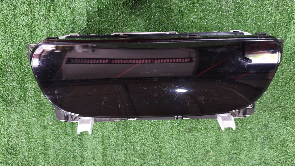 8380033192 Щиток приборов, приборная панель Toyota Mark II Wagon Qualis 1997-2002 1999 г. 8380033192 Щиток приборов