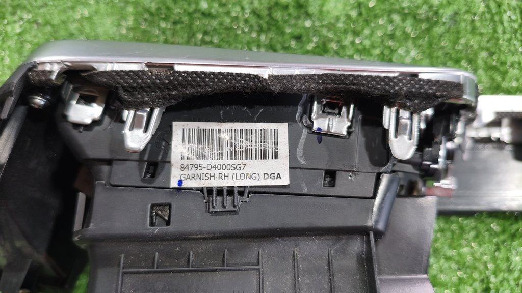 92800d4xxx Накладка торпеды декоративная Kia Optima lV 2015г. (OEM 92800d4xxx) 92800d4xxx Накладка торпеды декоративная Kia Optima lV 2015г. (OEM 92800d4xxx)