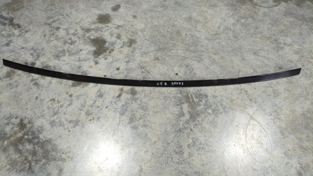 9681133777 Молдинг крыши правый Citroen C5/2 2008-2014 2008 г. 9681133777 Молдинг крыши правый