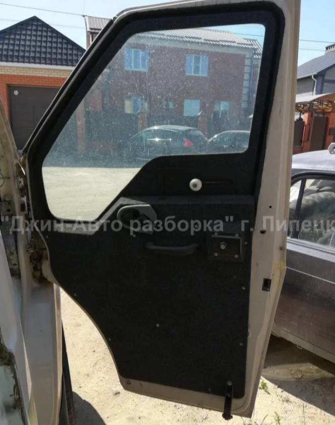 Дверь передняя правая Ford Transit 2000-2010 0г. Дверь передняя правая Ford Transit 2000-2010 0г.