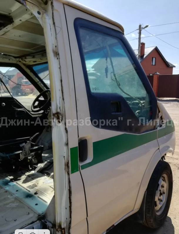 Дверь передняя правая Ford Transit 2000-2010 0г. Дверь передняя правая Ford Transit 2000-2010 0г.