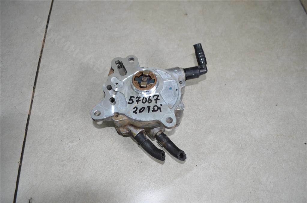 03G145209C Насос вакуумный Volkswagen Passat (B6) 2005-2010