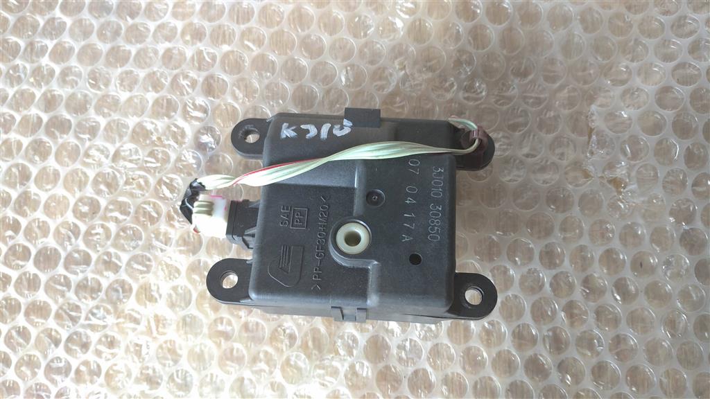 27730-9h600. Сервопривод ниссан кашкай. Сервопривод ниссан кашкай. 27732j002a. Заслонка печки qashqai j10 артикул.