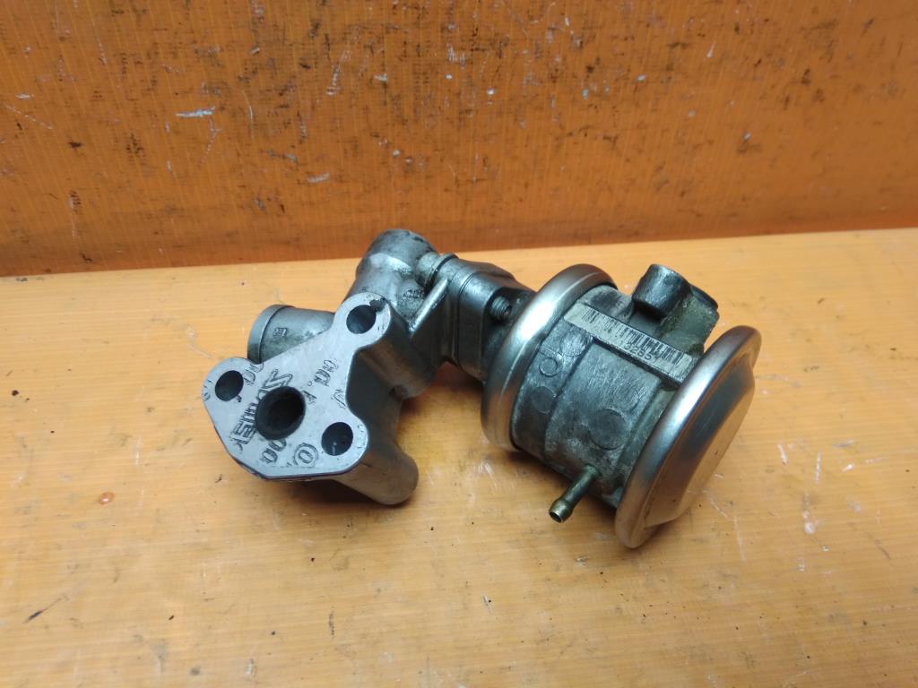 Клапан егр гольф 4 1. 6 16v клапан егр. Гольф 4 егр. Клапан егр гольф 4 1. 4.