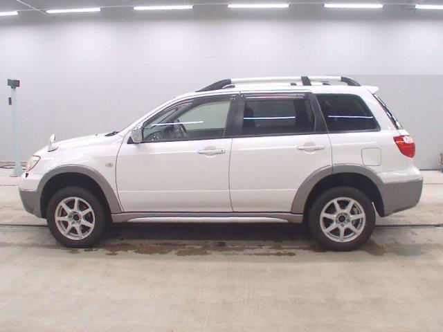 Mitsubishi Airtrek 2004