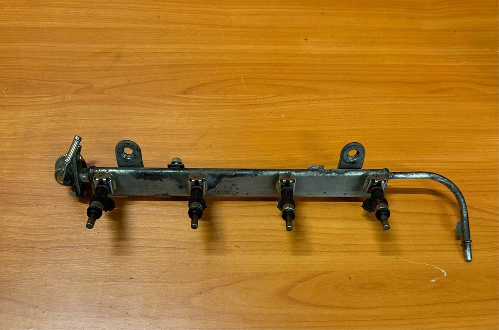 Форсунка топливная Mitsubishi Lancer Evolution 10 (CZ)