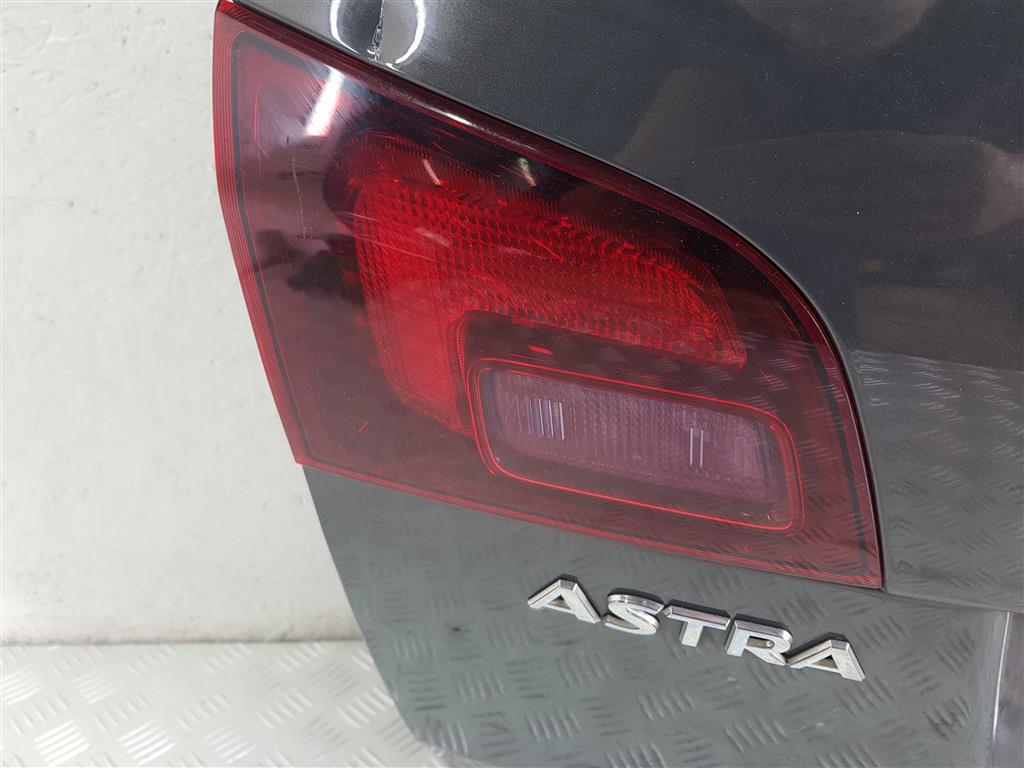 Крышка (дверь) багажника Opel Astra J купить в России