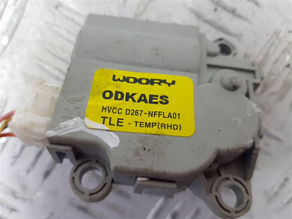 Электропривод (сервопривод) заслонки печки Kia Sportage 4 (QL) купить в России
