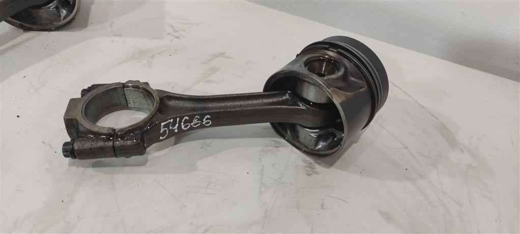 Поршень