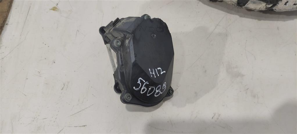 Механизм изменения длины впускного коллектора