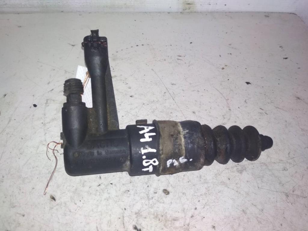 Цилиндр сцепления ауди а4 б5 1995 года. 8d1721401b. 8e0721257m. 8e0 721257a. Сцепление рабочий цилиндр passat b5.