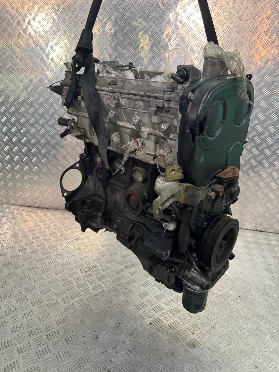 Двигатель (ДВС) - Mitsubishi Galant (1996-2003)