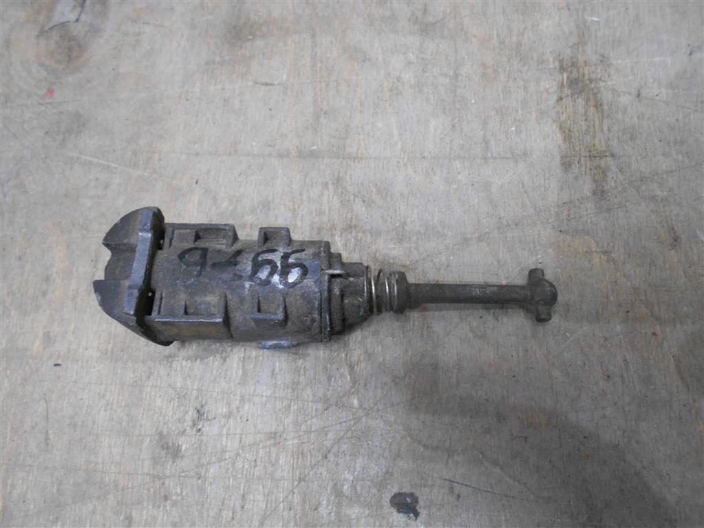 Личинка рено меган 2. Личинка замка левой двери рено меган 2 артикул. Личинка замка двери рено меган 2 артикул. Renault logan 2007 личинка замка дверной. Личинка двери рено меган 2.